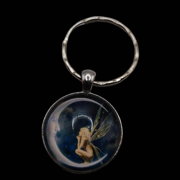 Fairy and Moon key chain - Picture 2 of 2